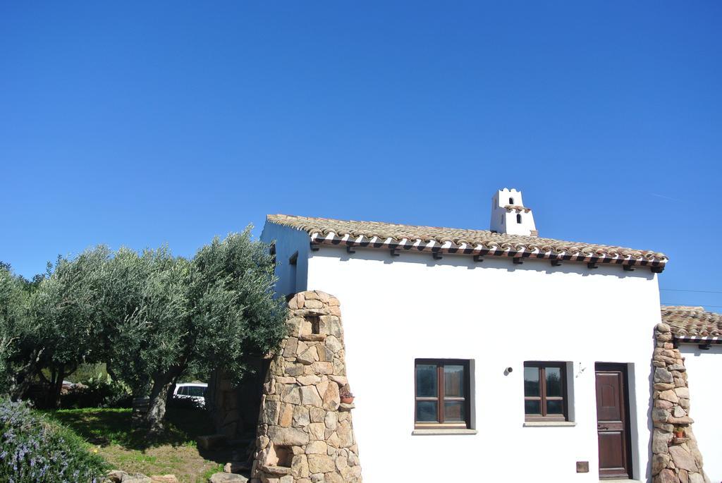 Villa Casa La Vela Cala Liberotto Habitación foto
